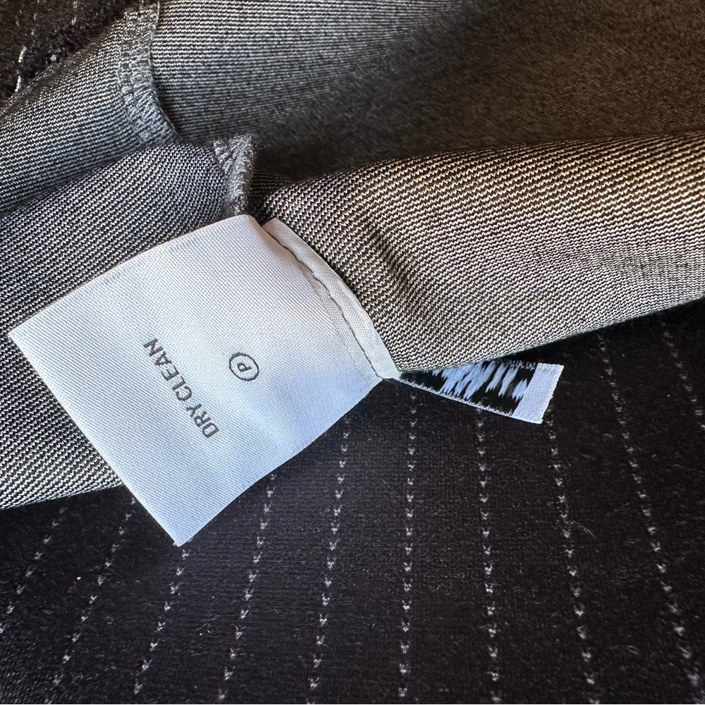 Calvin Klein Women’s Pinstripe Blazer One Button Tailored Office Jacket Sz XL - Picture 11 of 11